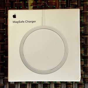 Apple MagSafe Charger